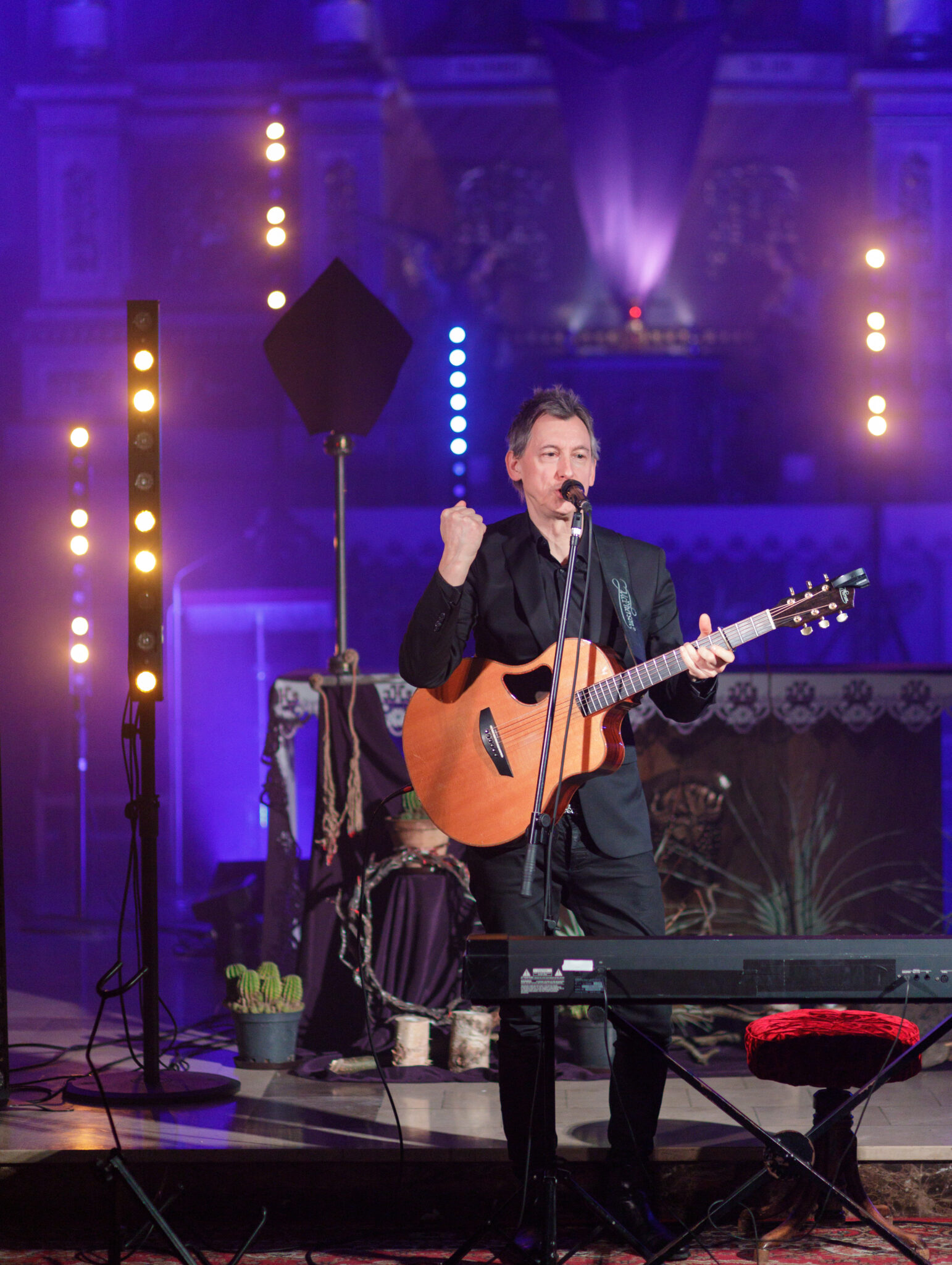 Koncert pieśni pasyjnych „Ogrodzie Oliwny” Macieja Miecznikowskiego w Rudniku nad Sanem